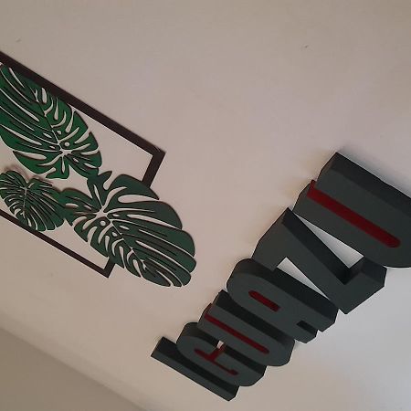 La Casita Apartment Puerto Iguazu Ngoại thất bức ảnh